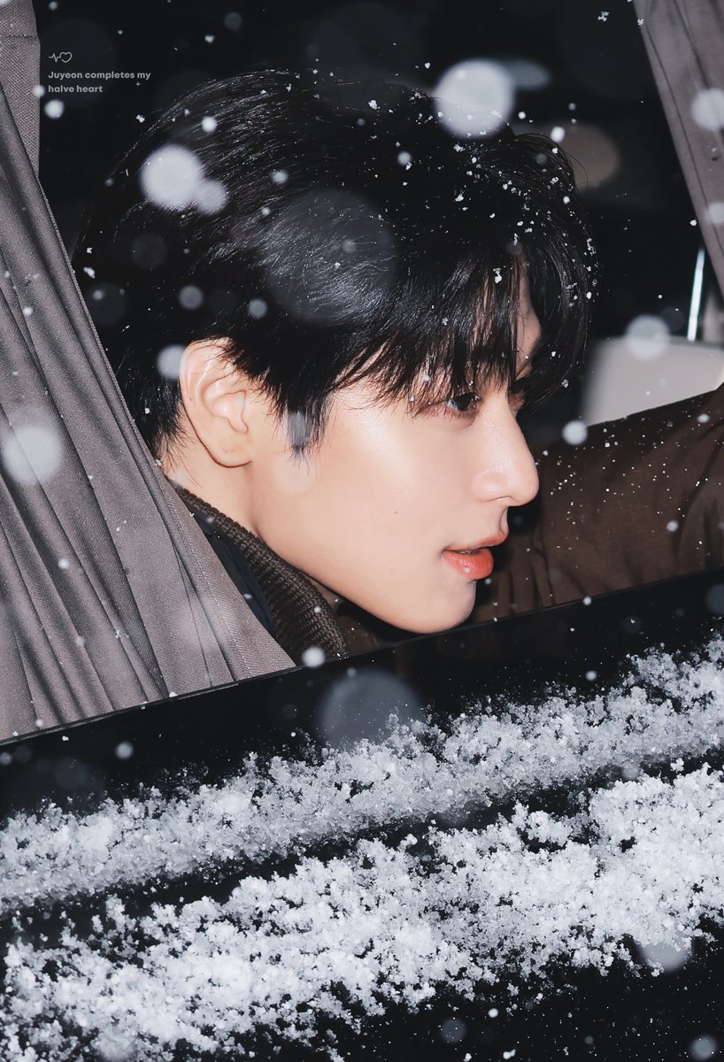 halve_heart's tweet photo. 251205 캐나다구스 ☃️🤍 #주연 #JUYEON #더보이즈 #THEBOYZ https://t.co/swSqSZ2VgT