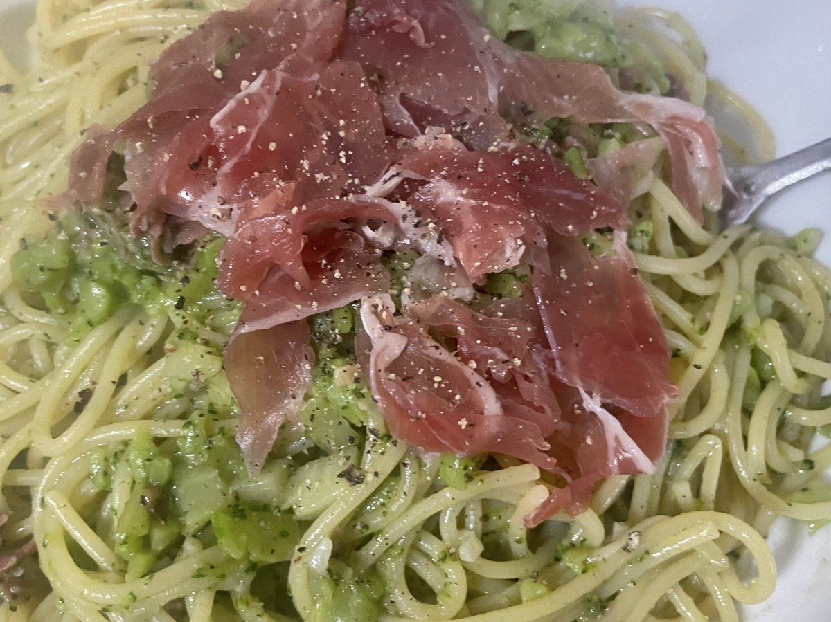 Saba_3soni's tweet photo. 貧乏飯系として作ったパスタの中で一番美味かった https://t.co/sxBbQciaAP