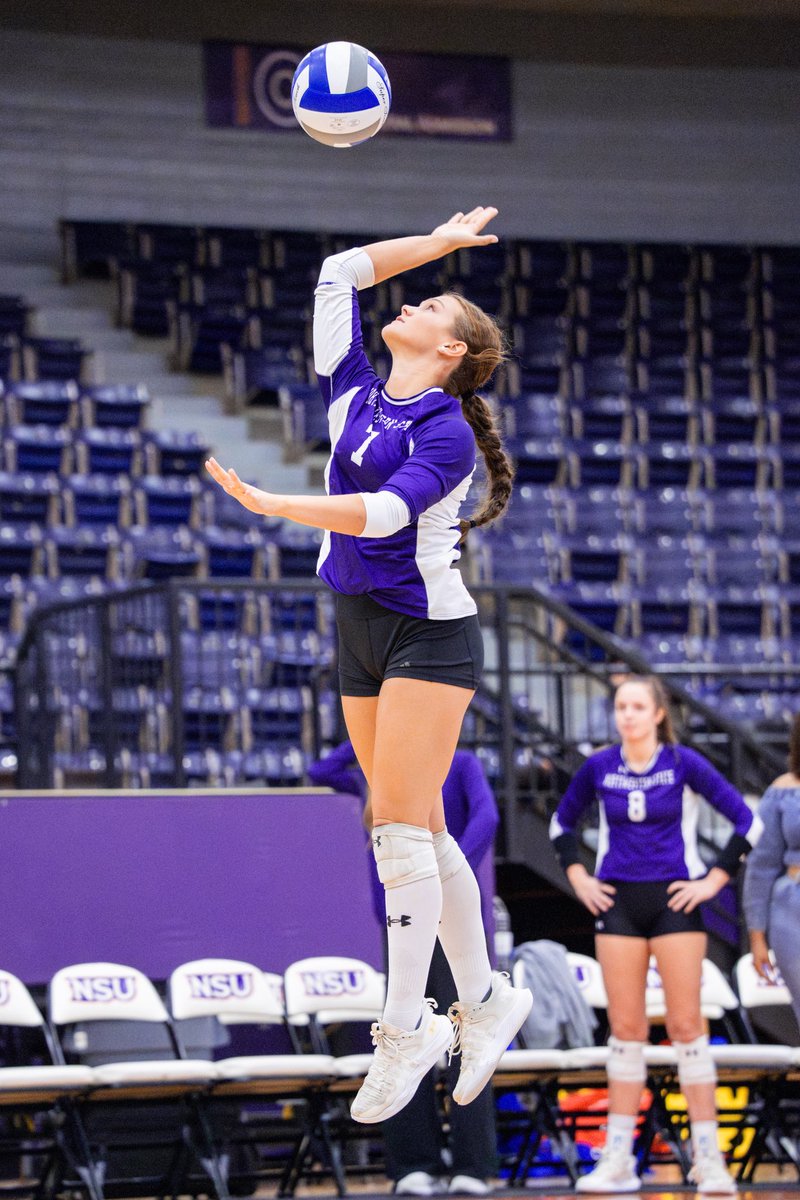 NSU Volleyball 🤘😈 tweet media