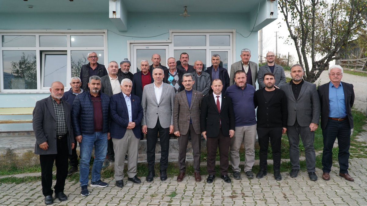 📍Köyyeri-Sırt Mahallesi

Mahallemizin beklentilerini, altyapı sorunlarını ve çözüme kavuşması gereken konuları görüştük, konuştuk.

İlçe Yönetim Kurulu Üyemiz Hurşit Cebecioğlu, Mahalle Başkanımız Mehmet Doğan, Mahalle Muhtarımız Aydın Uysun’a ev sahiplikleri ve ilgileri için