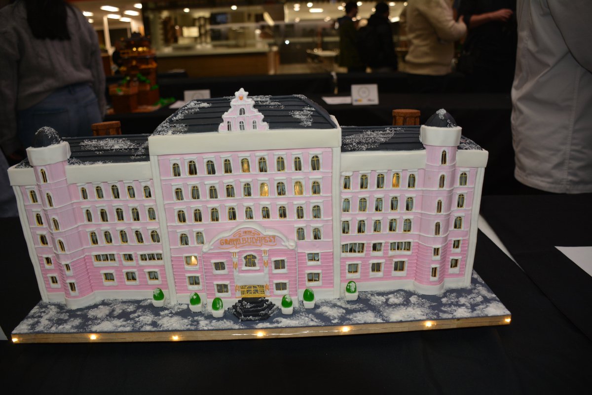 George Brown Polytechnic showcased student bakers at its gingerbread competition, sponsored by <a href="/DawnFoodsGlobal/">Dawn Foods Global</a>. Congrats, Quinn Hearndon (Grand Budapest Hotel), Durrey Niazi (A Christmas Carol), and Holly Schlamb (Ratatouille). Thrilled to judge with <a href="/dufflet/">Dufflet Rosenberg</a>  &amp; Joanne Yolles!