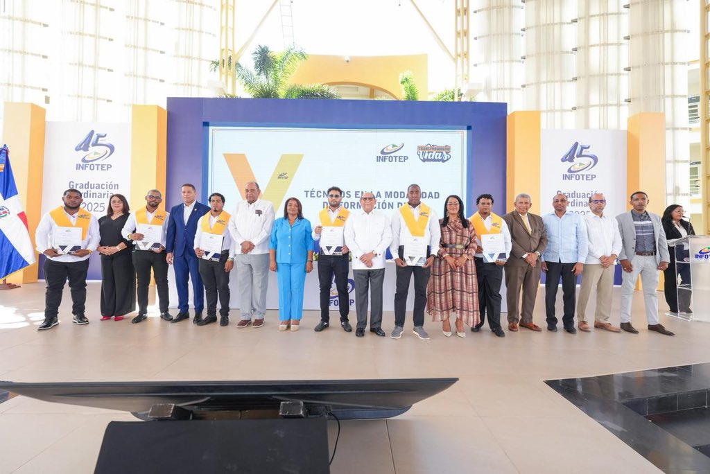 G7WFzAEWUAAhEmz?format=jpg&name=medium