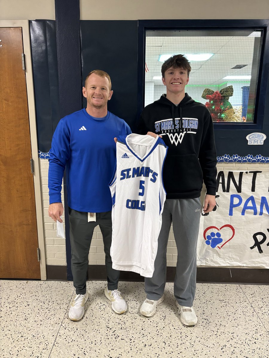 ColganBB's tweet photo. For home games our seniors give out their old jerseys to staff members that have had a positive influence in their life! Thank you for all that you do for our student-athletes!! 

#TheColganWay ✝️🏀💙 https://t.co/9IXx7vyUz3