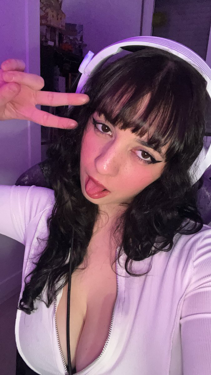 Bycamy_'s tweet photo. uwu https://t.co/WMYKKBNPIj