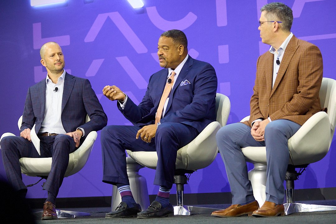 Exchange 2025 🔜 Las Vegas, NV tweet media