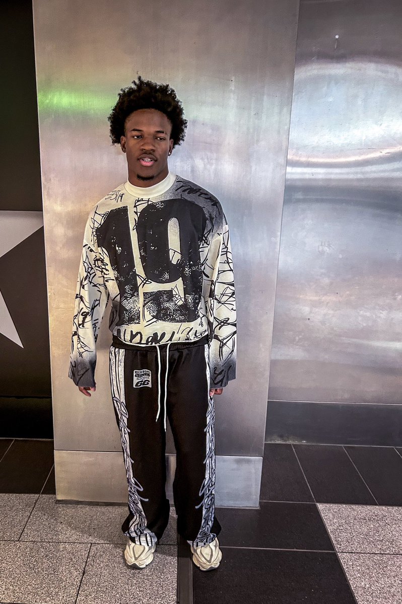 Different scene, same scriptwriter🎬🙏