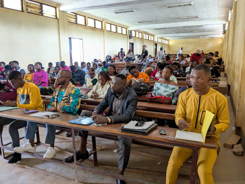 TABONZONG237's tweet photo. Je suis officiellement candidat à la Présidence de la MUSEC ( Mutuelle de solidarité des étudiants du Cameroun)
Grâce au camarades, je termine 1er au premier tour avec 42,54 % des voix.
C’est une étape décisive, mais le chemin continue. https://t.co/QwQN0jZQjm