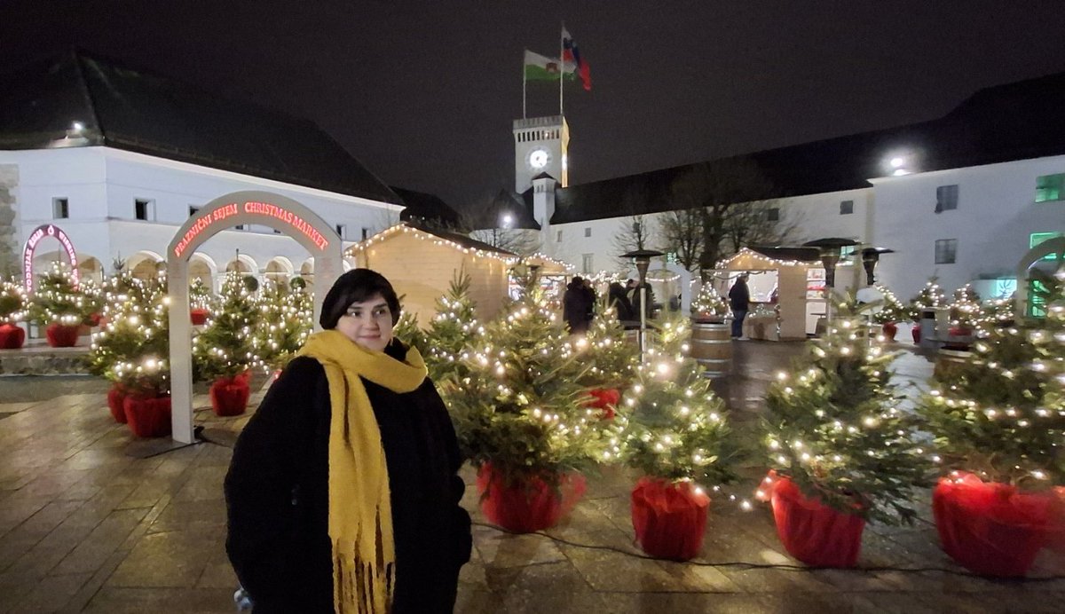 Да ми кажуваше некој дека ќе монтирам греалка во Љубљана, ќе се смеев.
Настрана тоа, надреално убав ден.