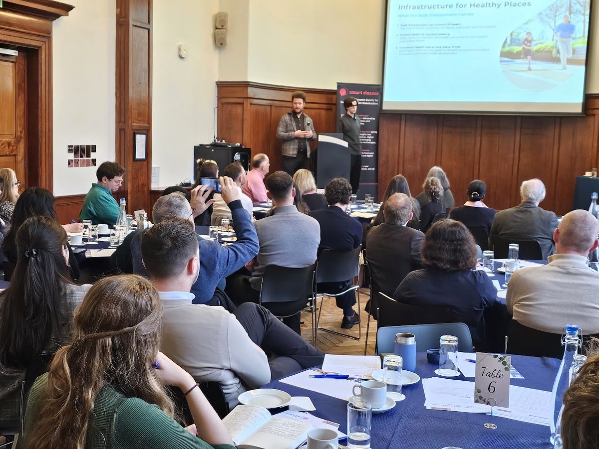 SmartClassesUK's tweet image. Huge thanks to everyone who joined us in London today for PUBLIC REALM &amp;amp; URBAN SPACES Smart Class 2025 and a special shout-out to our inspirational keynotes and innovation sponsors @TheCrownEstate @CityWestminster @CPCatapult @innovateuk @ProjectCentreUK @TfL @WalkWheelCycleT