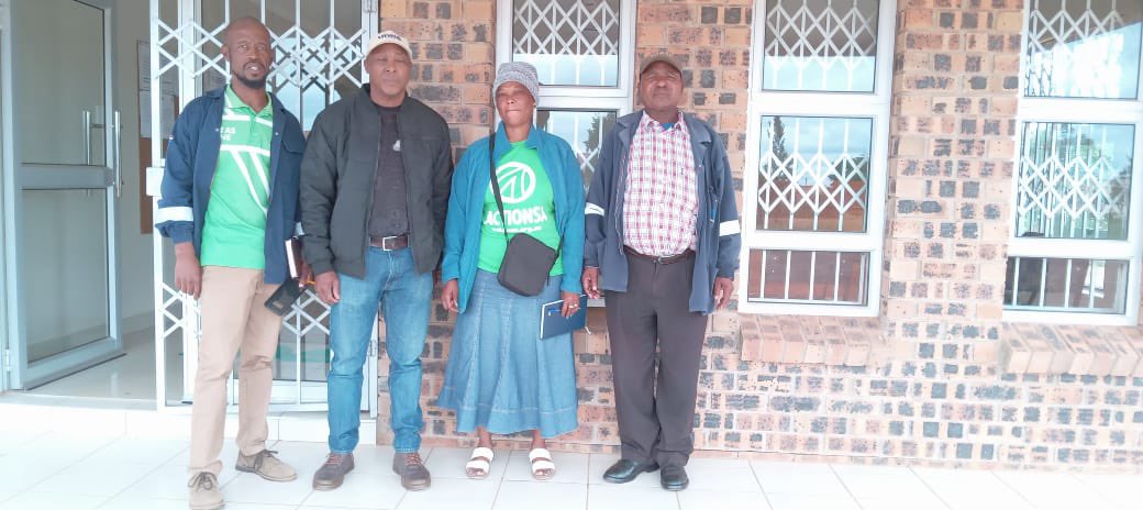 Today, ActionSA engaged the Manala Makerana Traditional Council in Ward 18 to address rising bullying and gangsterism in Thembisile schools. A multi-stakeholder public meeting will be held before schools reopen in 2026. ActionSA remains committed to safer schools in Thembisile.