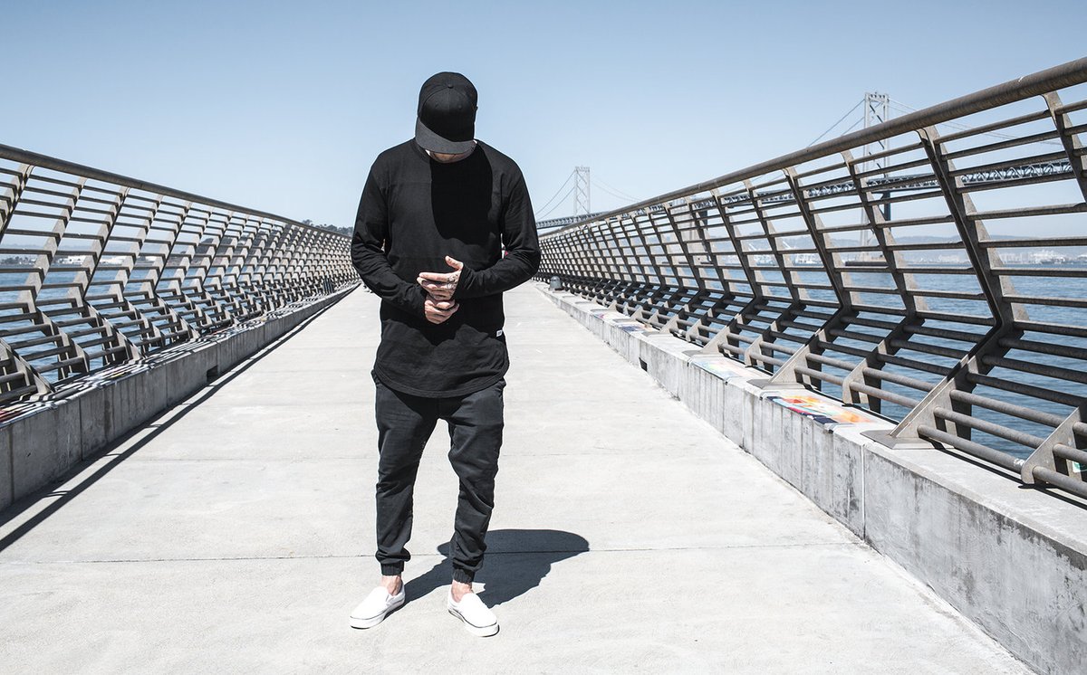 Captuer Headwear tweet media