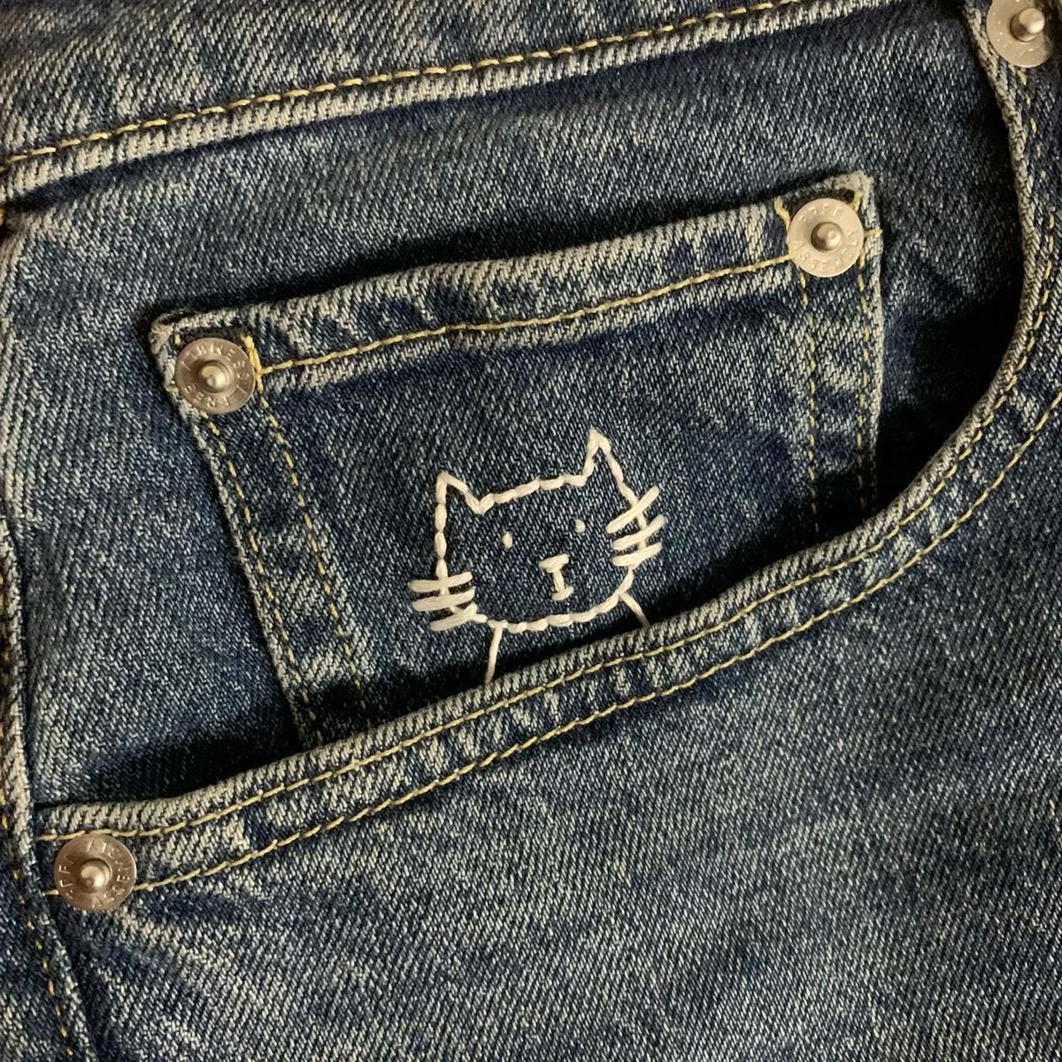 cute embroidery on denim ♥︎