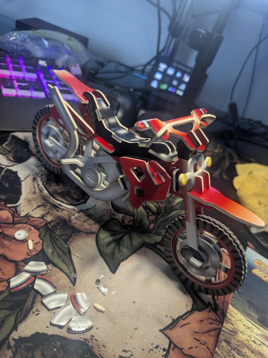 Curve 🖤 tweet media