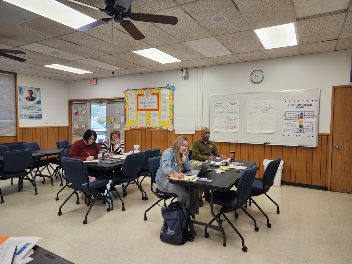 TheresaHamiton's tweet photo. .@NIETteach had a great day with district leaders in Richland Parish as build a shared language and understanding of Instructional Coherence through the use of an instructional framework.
#LeadersGoFirst
#TheNIETway https://t.co/9e9GhZmG9I