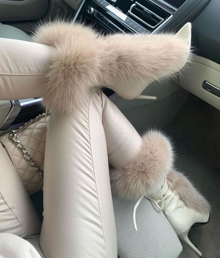 Beauty ✨ (@outfit_luxy) on Twitter photo 