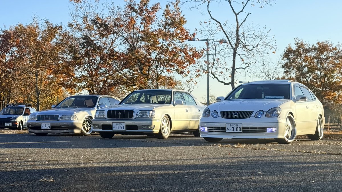 7807custom's tweet photo. #オルモダ2025
#OLDvsMODERN
害悪ケルビンおぢさんとみやもん納車おめでとう👏(今更)
+ジェントルメンなせいじさんマジェスタ https://t.co/6oBNc3IUez