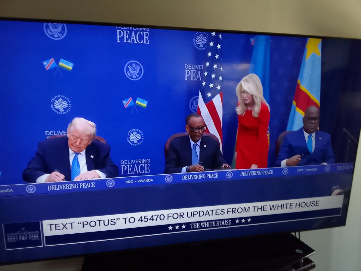 Voilà! Signed.👇