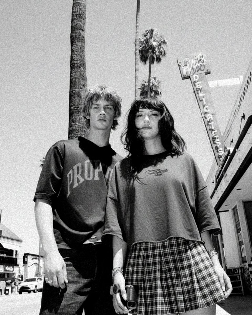 andyblack's tweet image. Prophet store is now live 🦇 prophetclo.com