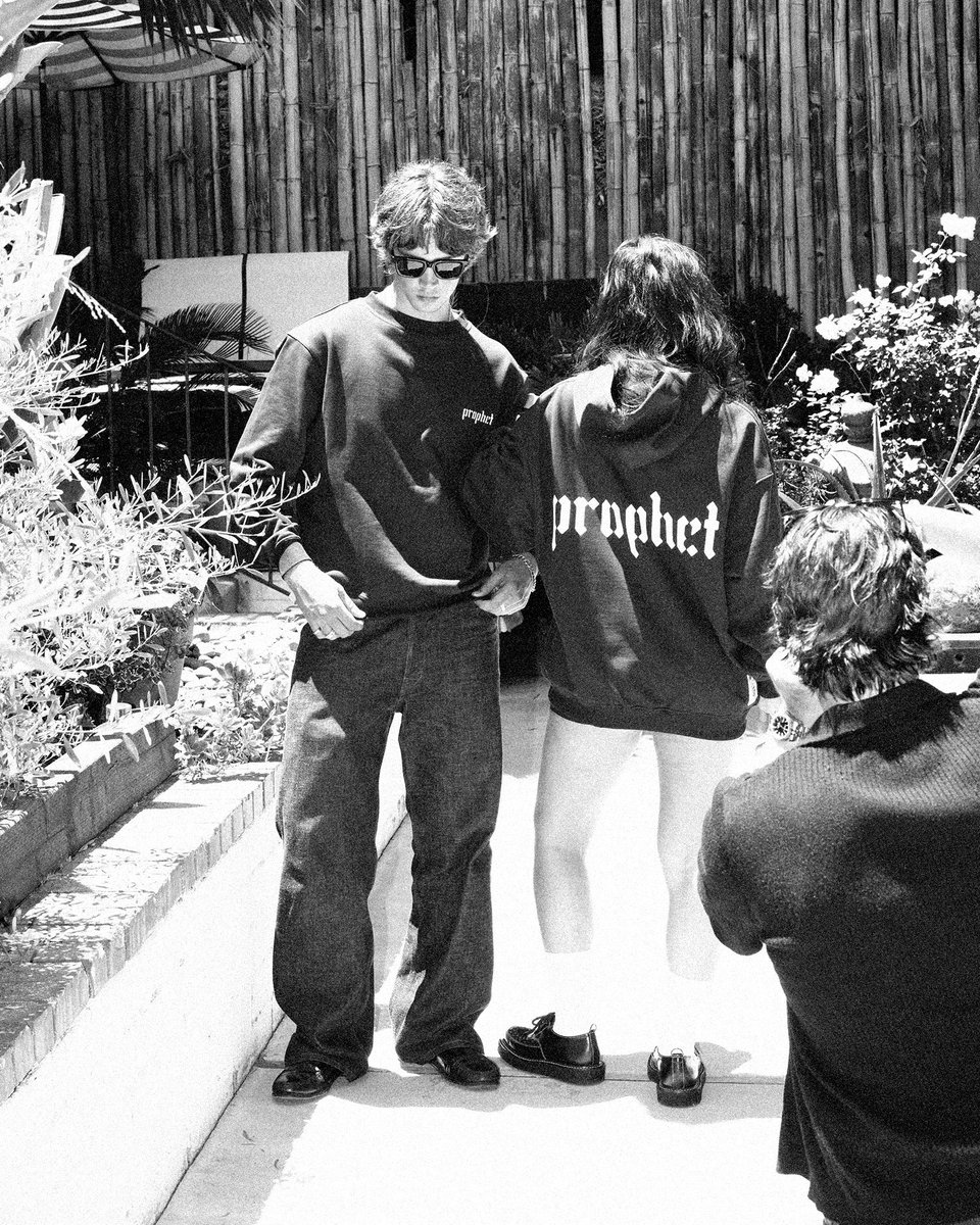 andyblack's tweet image. Prophet store is now live 🦇 prophetclo.com