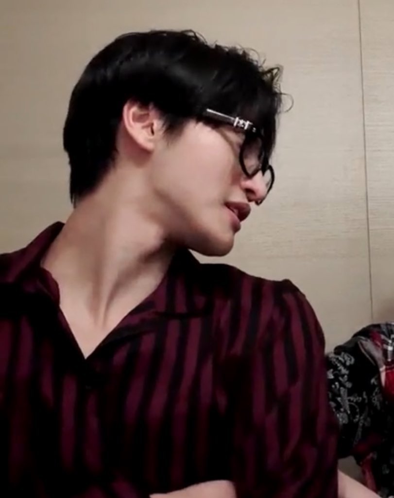 seonghwa source tweet media