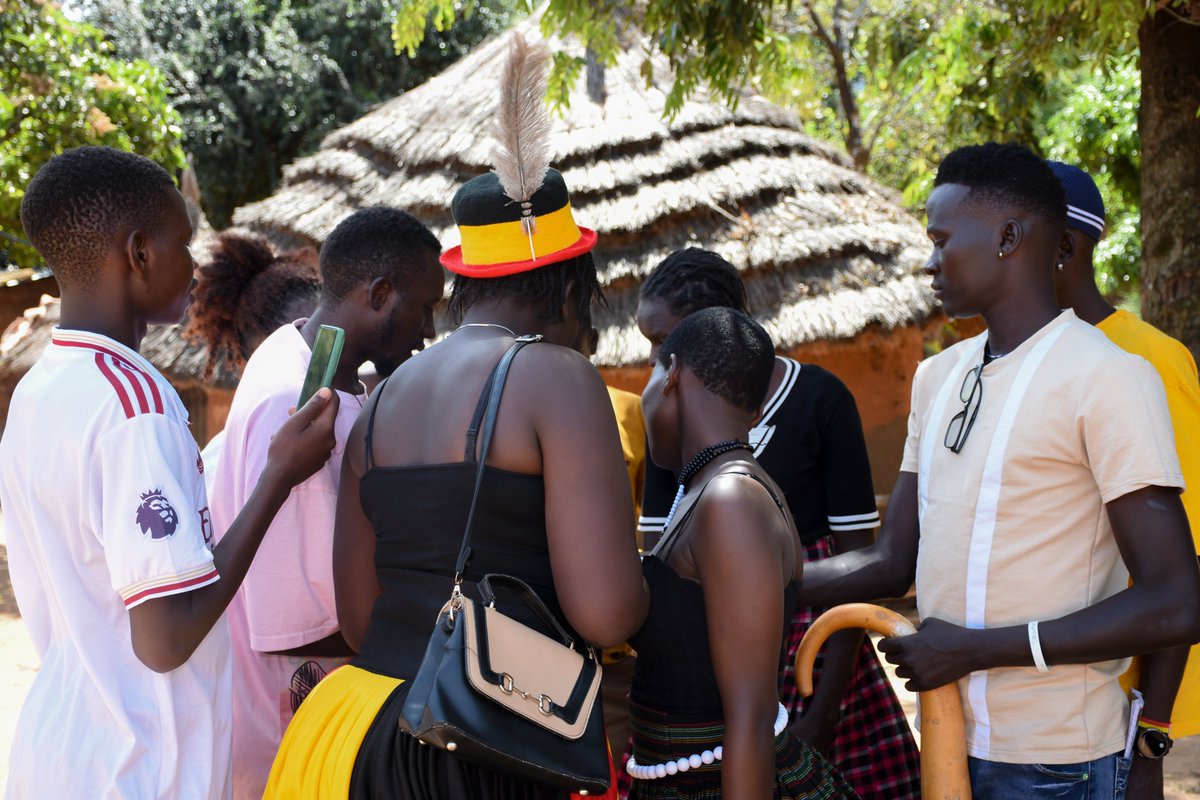Film_256's tweet photo. When encouraged to create content that truly resonates with them, the youth of Nakapiripirit turned to stories from their own communities—stories that raise awareness and entertain local audiences. On day four of the ICT & Multimedia skilling program at Hill View Resort, the participants put their learning into practice through hands-on content creation. @UCC_Official @MoICT_Ug @UCC_ED @ThekarimojongO @MZEEG1