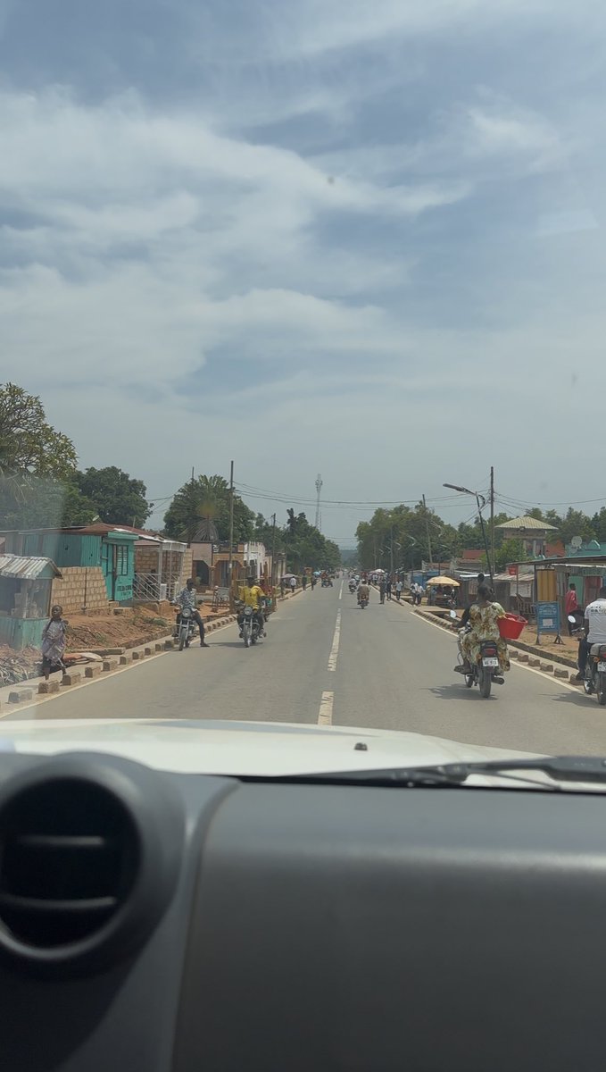 Julia Ntumba tweet media