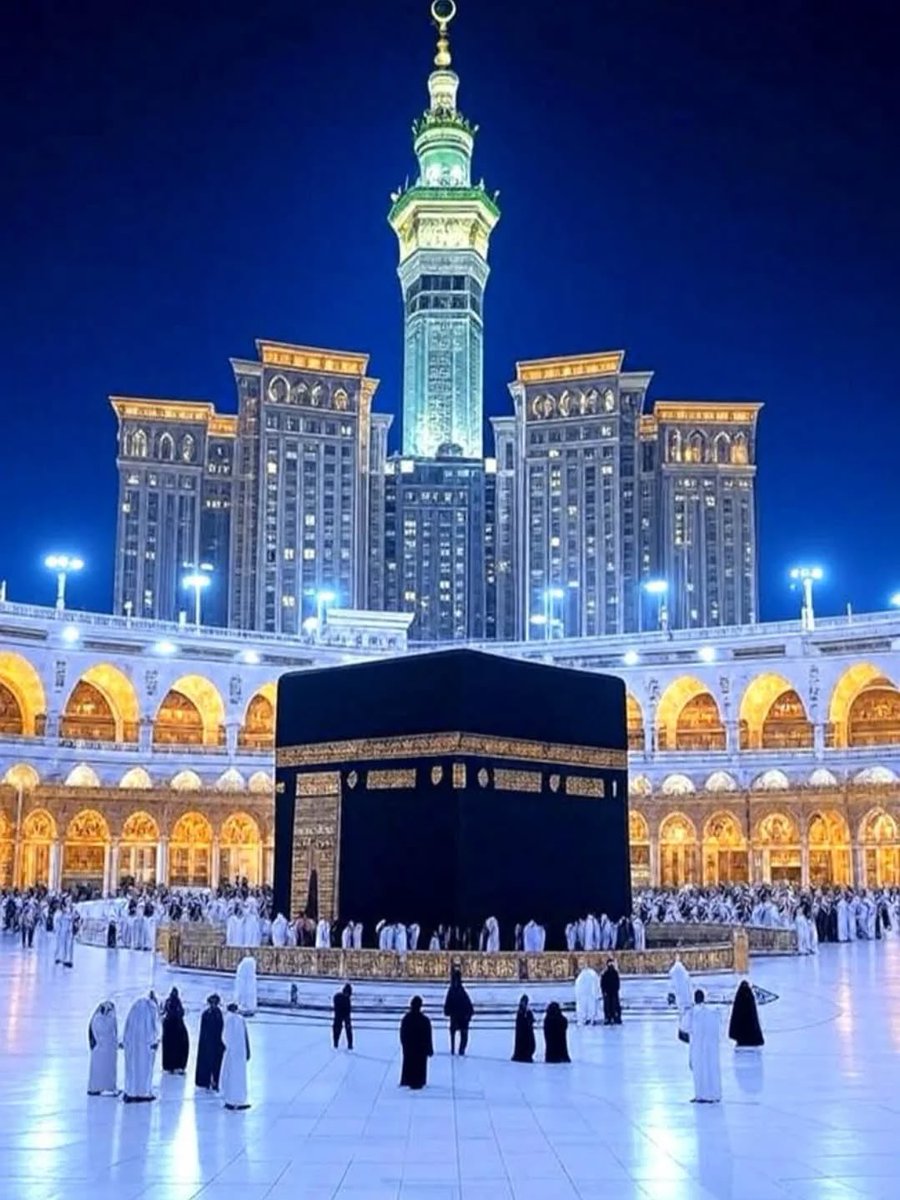 ﷽

﴿ إِنَّ اللّهَ وَمَلَائِكَتَهُ يُصَلُّونَ عَلى النَّبِيِّ 
 يَا أَيُّهَا الَّذِينَ آَمَنُوا صَلُّوا عَلَيْهِ وَسَلِّمُوا 
  تَسْلِيمًا ﴾❤️

اللَّهُمَّ صَلِّ وَسَـلِّم على نَبِيِّنَـا םבםב ❥ﷺ

#محمدﷺ
#ليلة_الجمعة