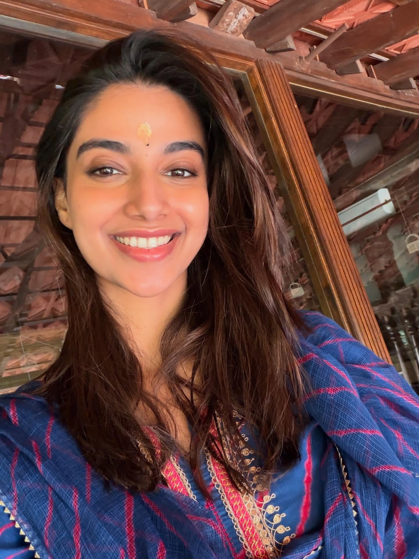 G7WP9G9b0AMNcGc?format=jpg&name=large