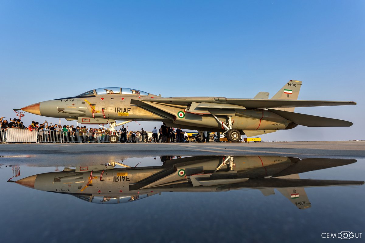 Türünün son örneklerinden, yaşayan efsane F-14A Tomcat