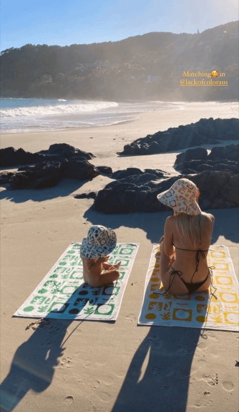 itsconnorevans's tweet image. You can live lifetimes in one year.

- Write often
- Journal
- Lift
- Jog
- Sprint
- Meditate
- Say grace
- Hike
- Spend time in nature
- Pray
- Hunt
- Drink spring water
- Live alone
- Less degenerate rap music
- Practice martial arts
- Create something every day
- Yoga
- Deep…