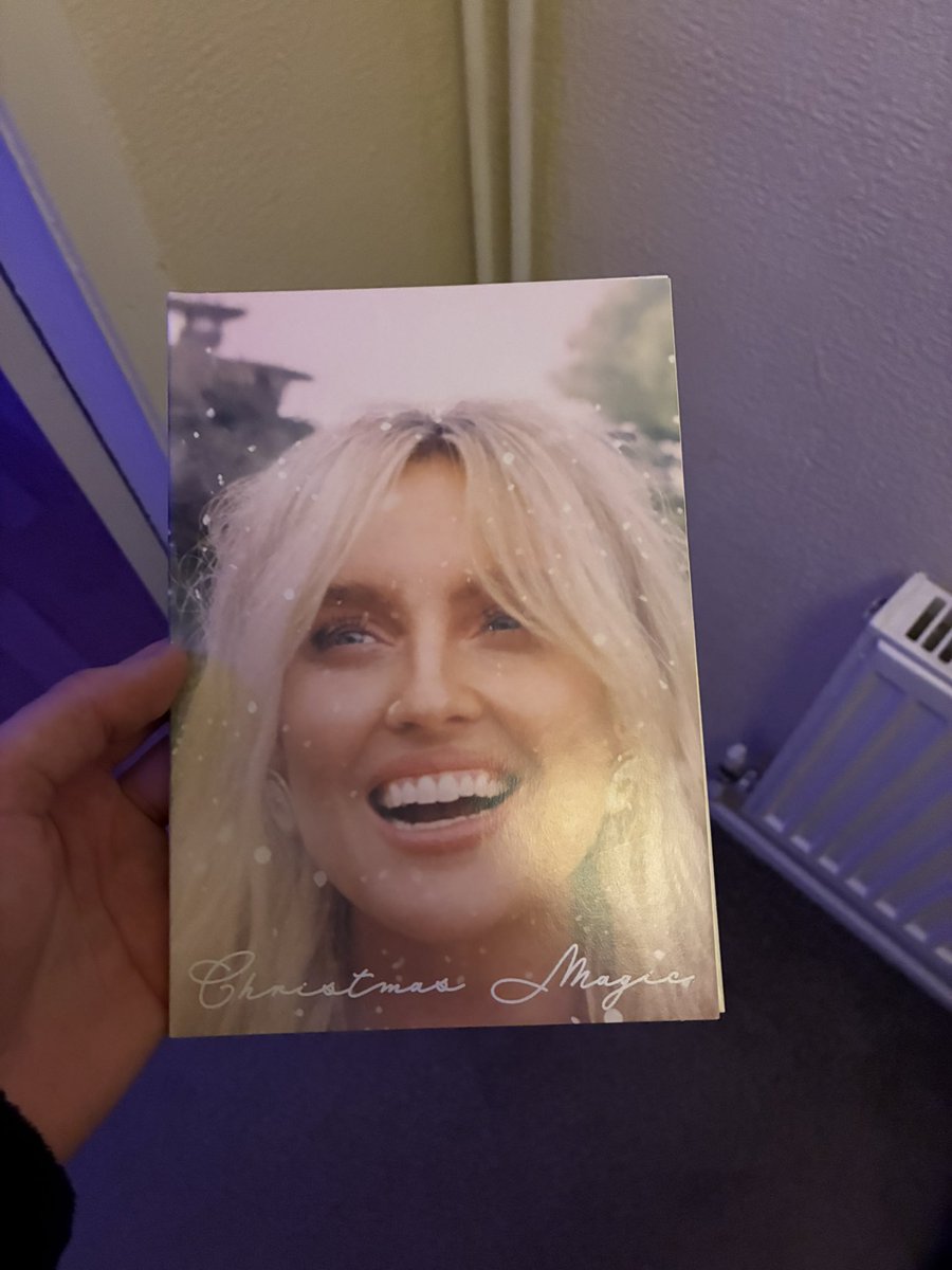 liketatedoes's tweet photo. she’s here and she’s beautiful 😮‍💨 https://t.co/OLHvnXuLs8