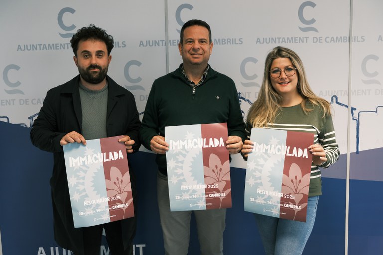 El regidor de festes de n'ha anat de vacances amb el dissenyador gràfic 😂