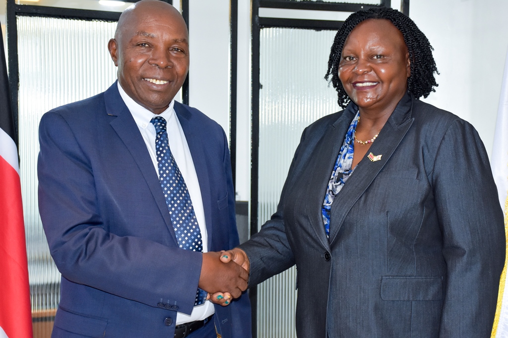 CRAKenya's tweet image. The meeting with IGTRC today discussed the ongoing unbundling of devolved functions, which will inform CRA’s recommendations to Parliament on revenue sharing. 2/2
#Devolution