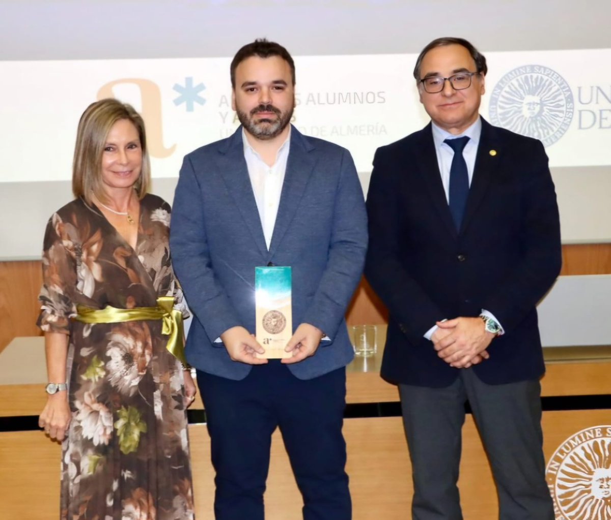 Esc. Sup. Ingeniería tweet media