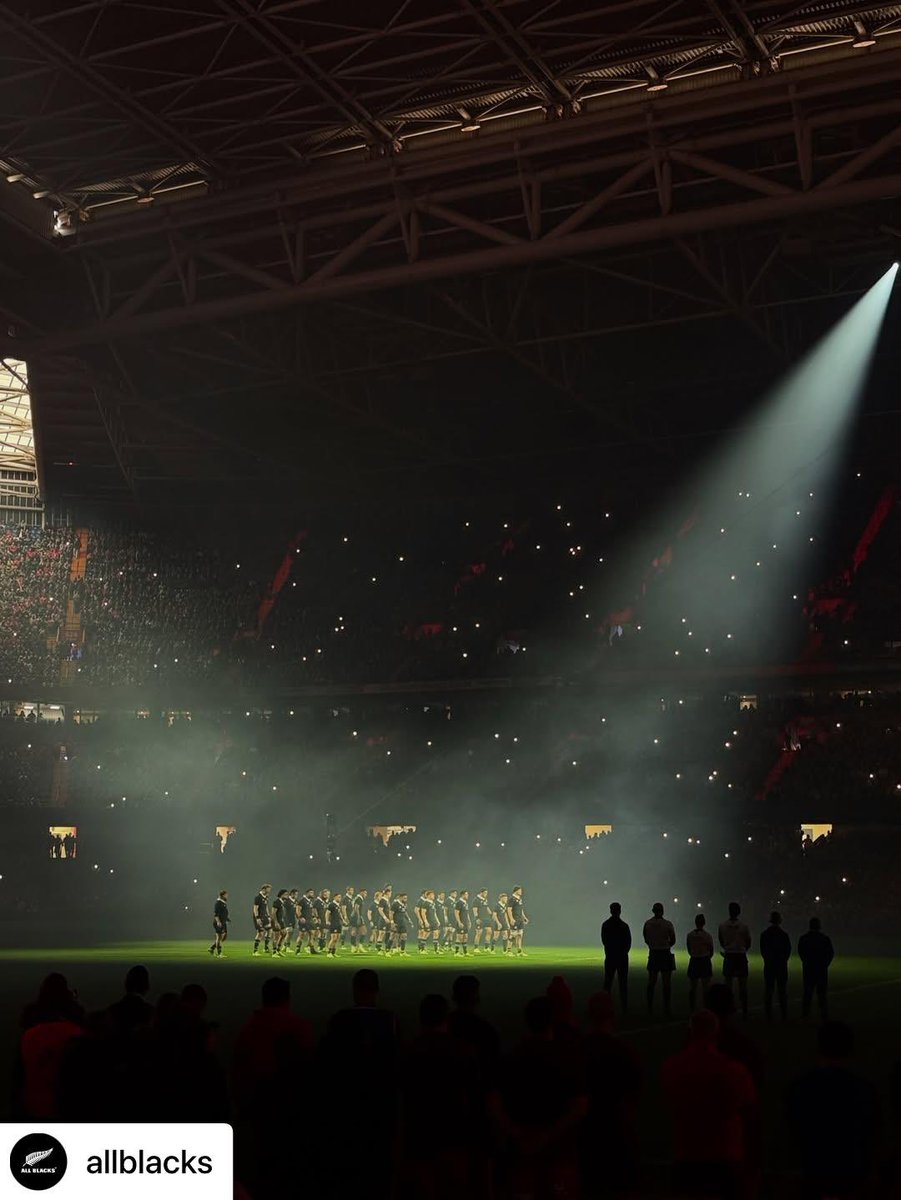 Autumn Nations Series 2025 
Official Sports Services working with an incredible eight teams throughout the event across Europe 💪

Thank you to all the teams and our incredible therapists working tirelessly 🙌👏

#rugby #rugbyunion #autumnnationsseries