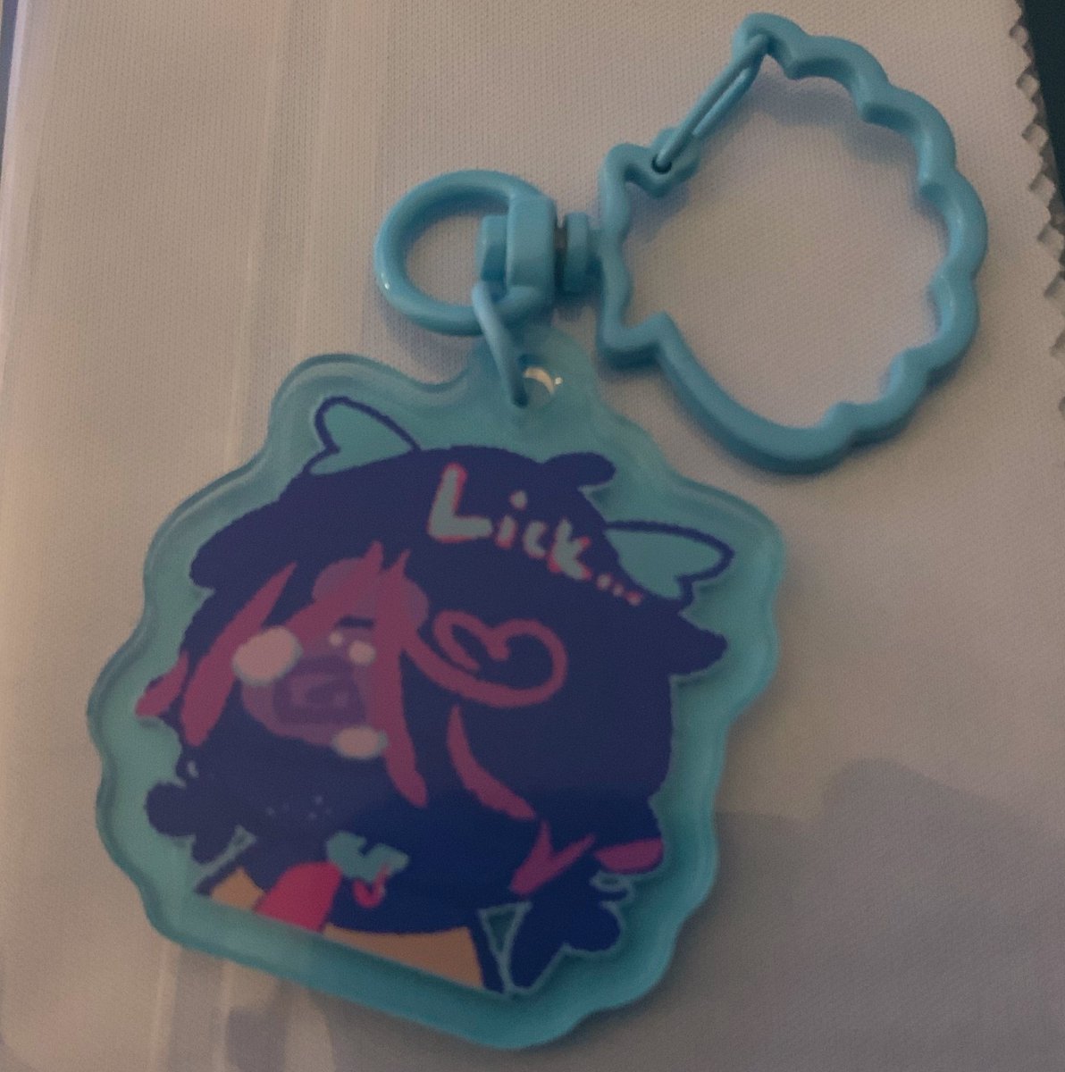 WHO WANTS TO BE MY FIRST MERCH COMMISSION CLIENT!!!!!!!

I will be taking orders via DM for now
Only 2 slots !

{ Menu }
🍰 
Charm(1)+ Design + Delivery - $75
Design - $50
🍹
Mini Standee(1)+ Design + Delivery - $105
Design - $75