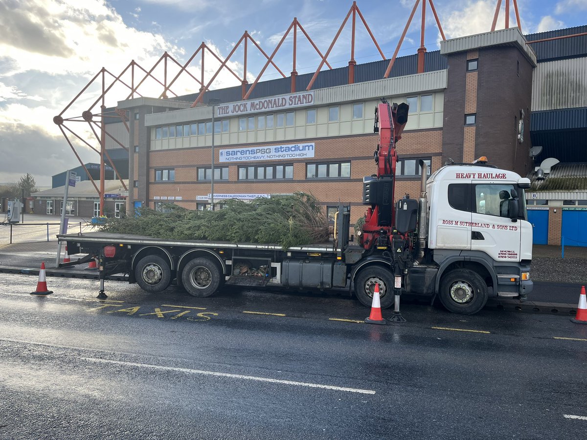 Dale Stephen tweet media