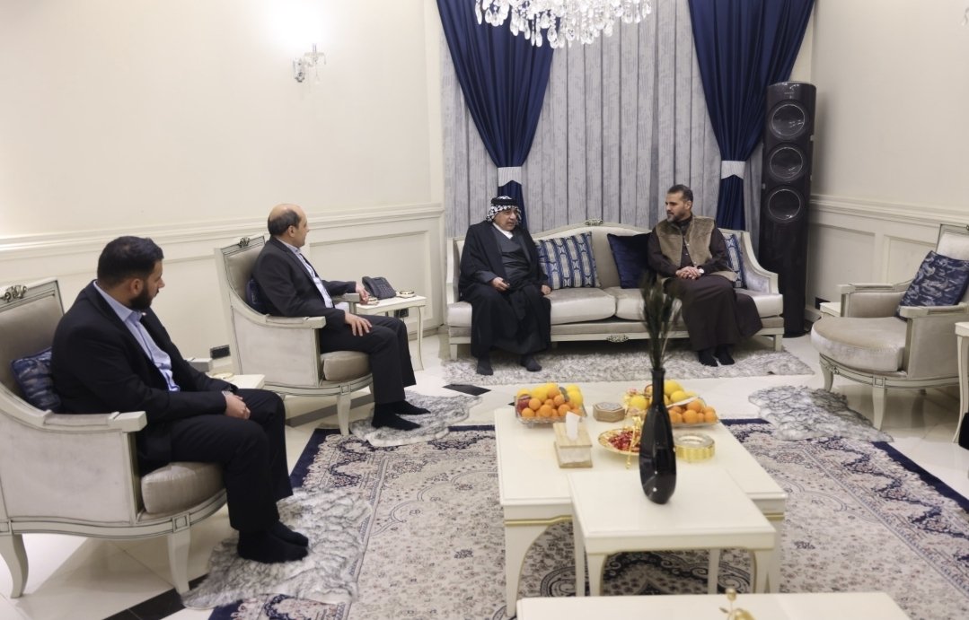 تشرفنا قبل قليل بإستقبال السيد عادل عبد المهدي، رئيس الوزراء العراقي الأسبق، في جلسة حوارية  جرى خلالها بحث آخر مستجدات ملف تشكيل الحكومة، والتطورات الإقليمية الأخيرة، وتبادل الرؤى حول استحقاقات المرحلة المُقبلة.