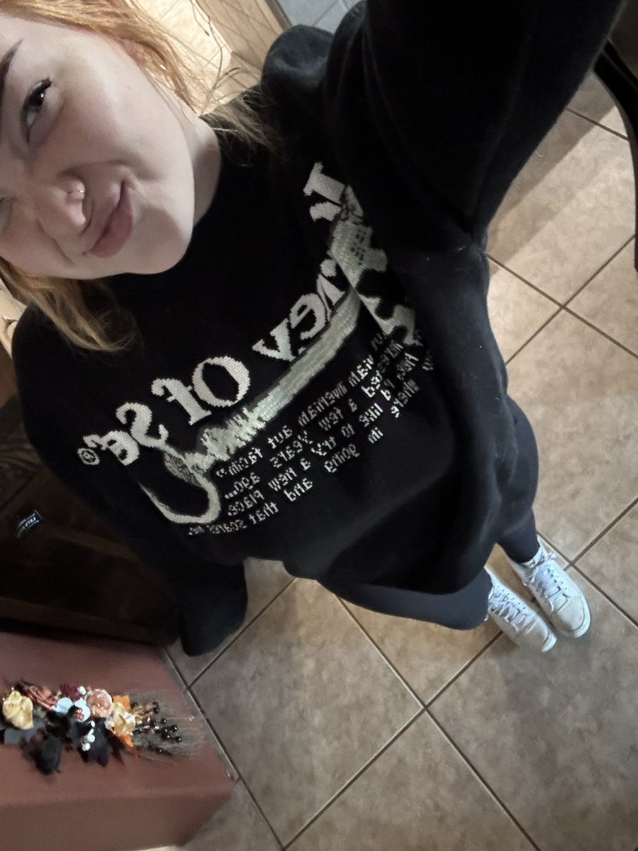 caitie222's tweet photo. if anyone ever thought i was over my @Michael5SOS shit, they were sorely mistaken https://t.co/cvLEG5ifmj