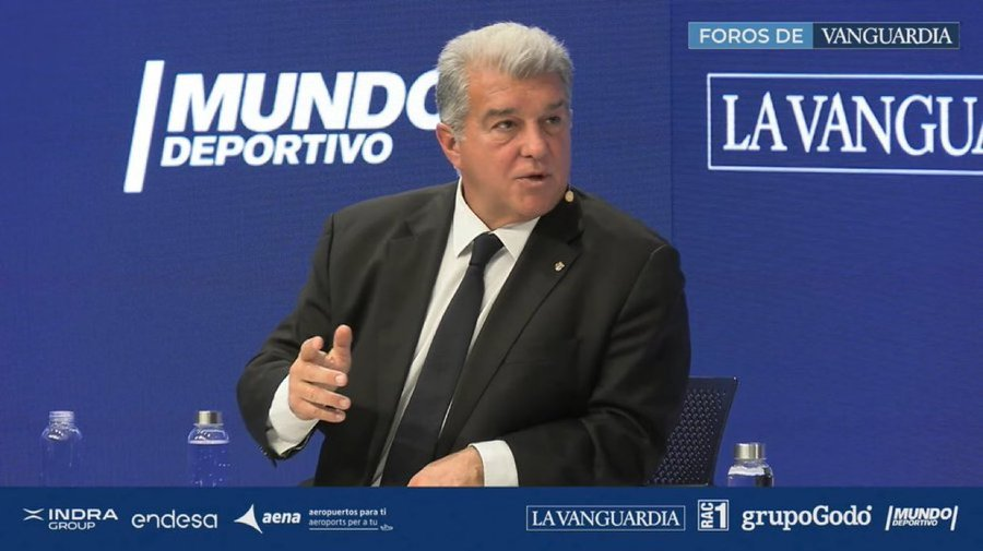 انتقالات الشتاء؟

🚨🗣️ جوان لابورتا: «ديكو يقوم بعمل جيد. قد تكون هناك فرص في السوق، لكن فليك يستفيد إلى أقصى حد من لاعبي الفريق.

جيرارد مارتين كلاعب قلب دفاع أيسر، وإريك كلاعب متعدد المهام.

لا أستطيع تحديد من سنحتفظ به، لكننا سنكون جاهزين. كل شيء يجب أن يُدرس بعمق.»