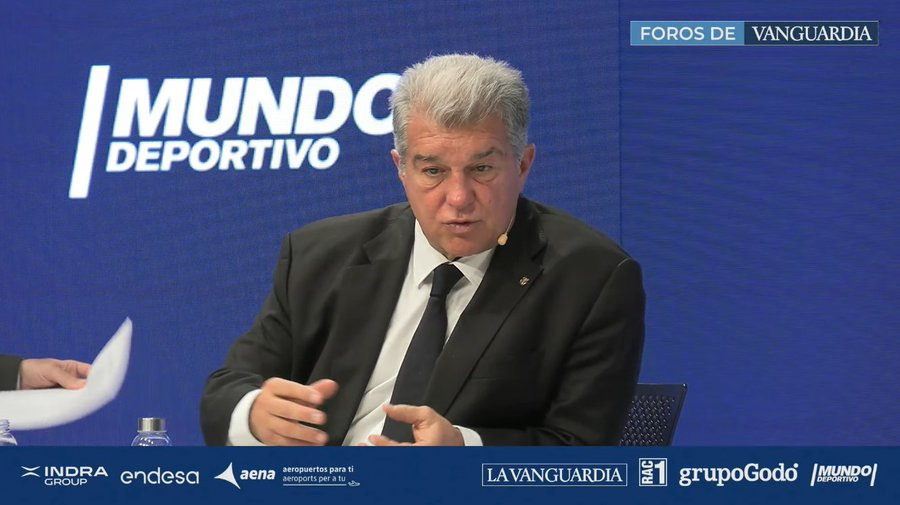 🗣️لابورتا: «لا أتقاضى أي راتب مقابل عملي كرئيس لنادي برشلونة.»