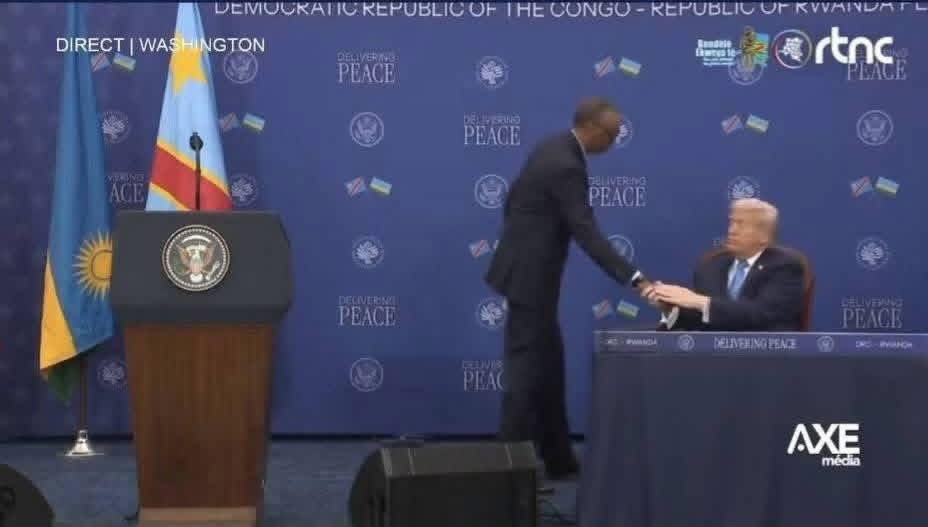 En diplomatie, les images sont très puissantes! Et Quand le président Trump pointe du doigt la RDC comme le lieu du drame, il désigne aussi ceux qui en portent la responsabilité. Et il annonce la suite : ces acteurs devront rendre des comptes.