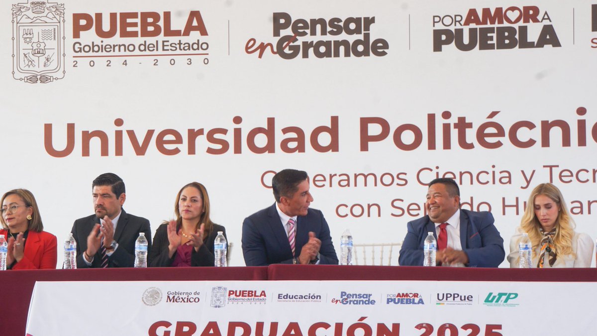 Hoy acompañé con mucho orgullo la Graduación 2025 de la <a href="/UPPueblaOficial/">Universidad Politécnica de Puebla UPPue</a>, reconociendo el talento y la entrega de quienes hoy dan un paso firme hacia su futuro.🙌🏼✨
#PorAmorAPuebla