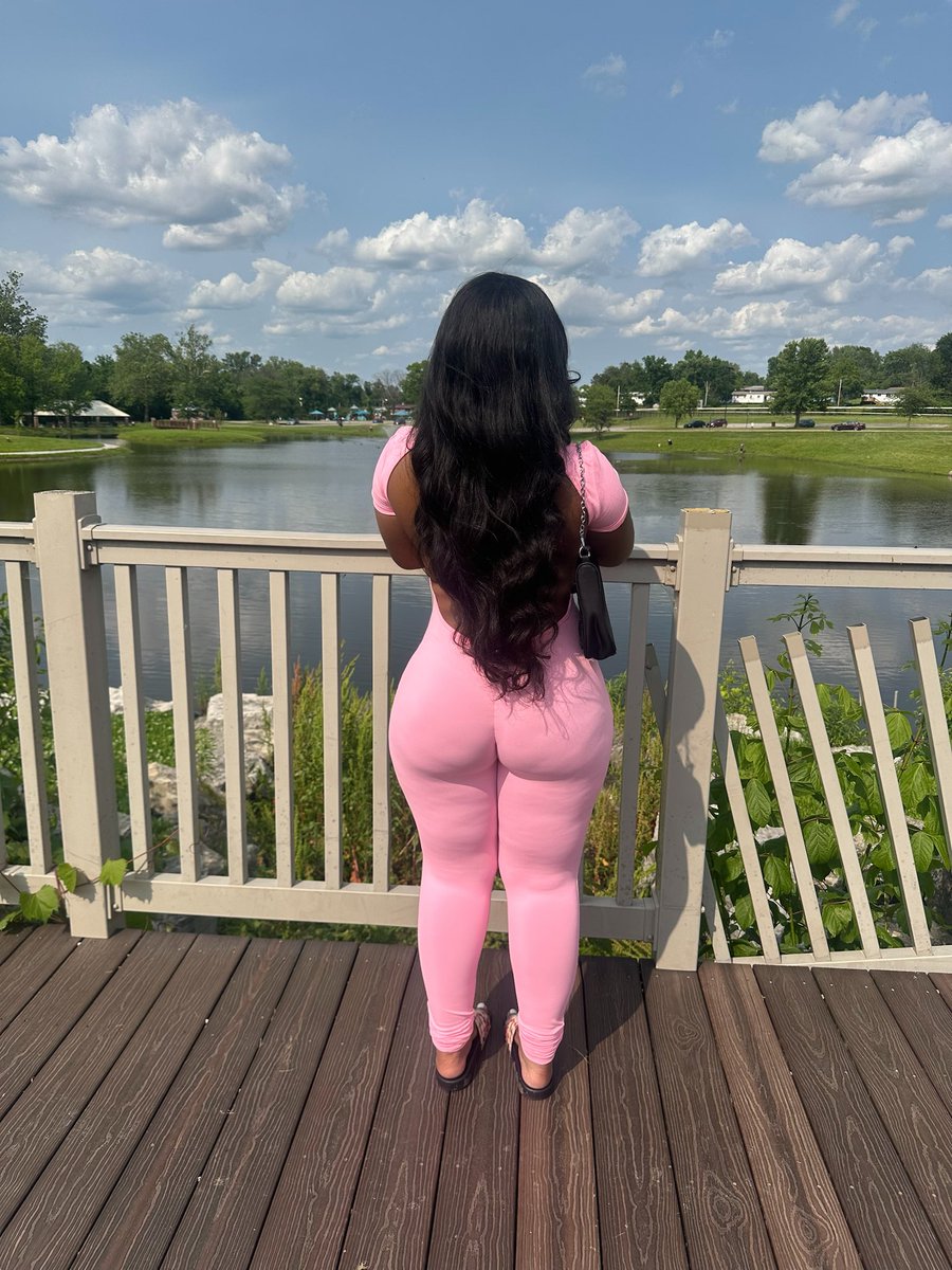 BanksKetty91306's tweet photo. 🤫 dripping ✨️💦 https://t.co/QzbFZ7YxRW