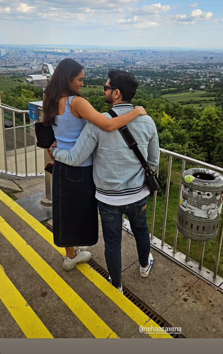 shaktimyjaanaa's tweet photo. Nesha ❤🧿🧿 #ShaktiArora #Nehasaxena #nesha https://t.co/0Ff6Cve0v4