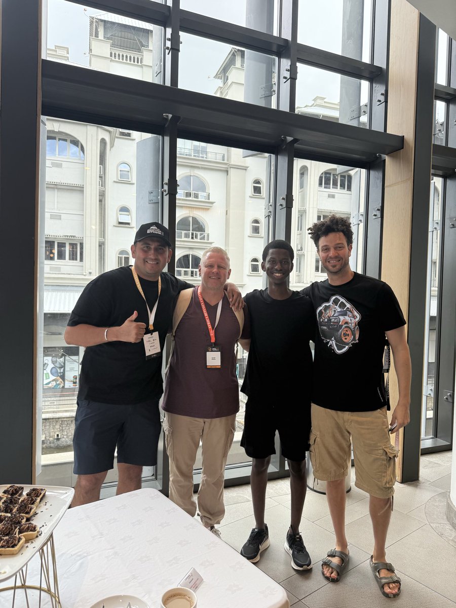 Roman Martínez🇸🇻⚡️ (chimbera) tweet media