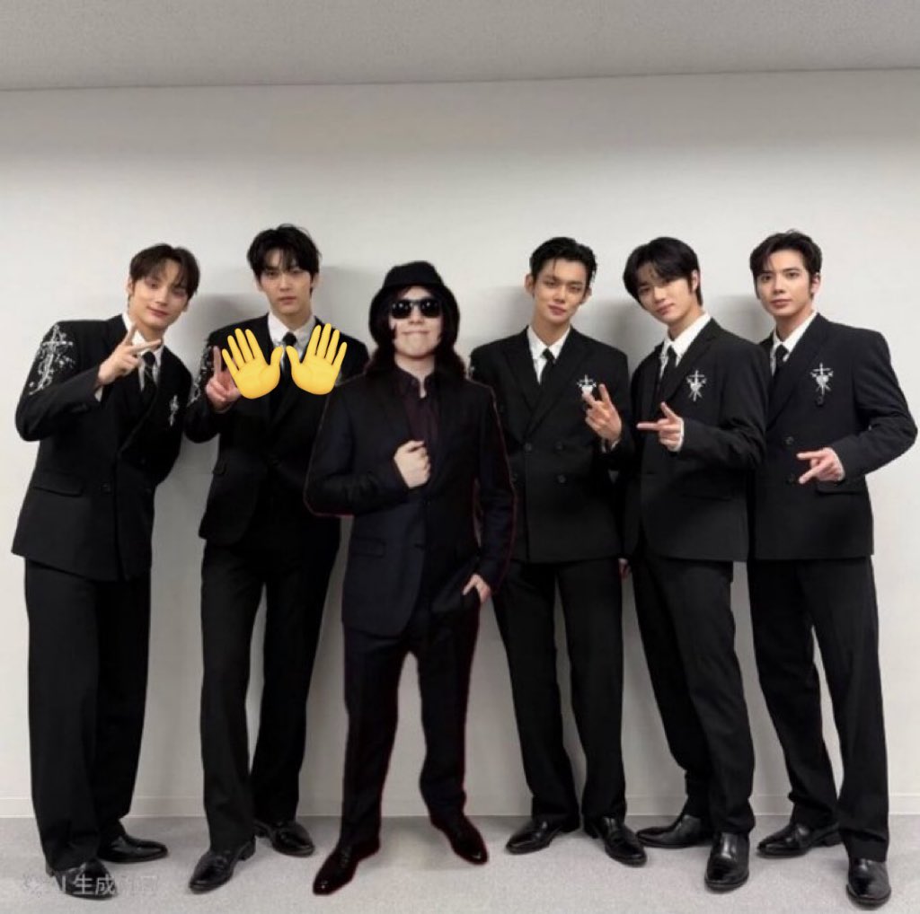 QUACKITY!! since you’re on weverse now can u wish choi soobin a happy birthday.. he’s in the group Tomorrow x Together. thanks. <a href="/Quackity/">Quackity</a> hi