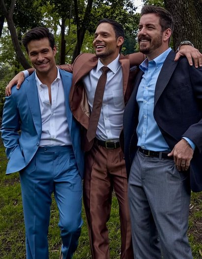 Protagonistas de la nueva versión de "Hermanos Coraje":

🔸Emmanuel Palomares 
🔸Brandon Peniche
🔸Juan Diego Covarrubias 

Se estrenará en junio de 2026 bajo la producción de <a href="/elgueromex/">jose alberto castro</a>