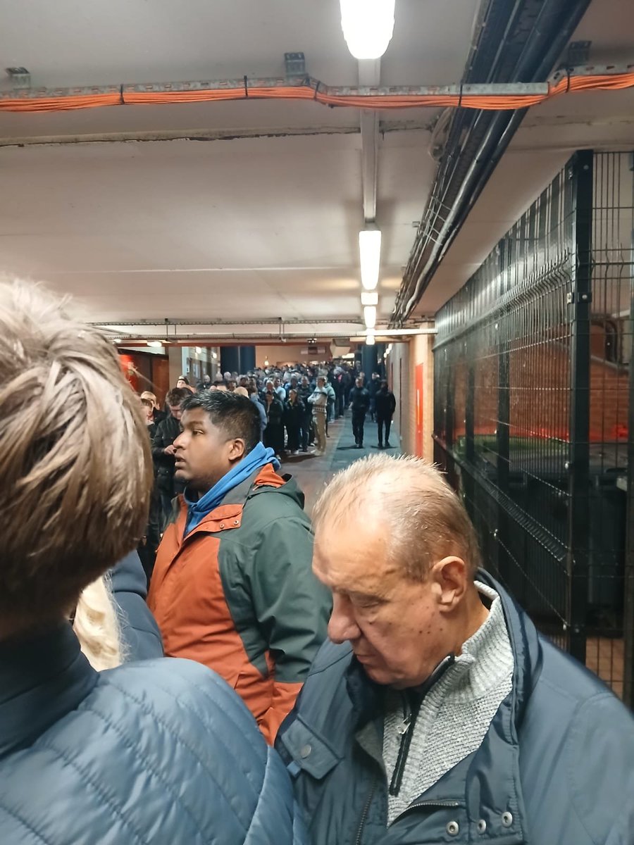 Samuel Luckhurst tweet media