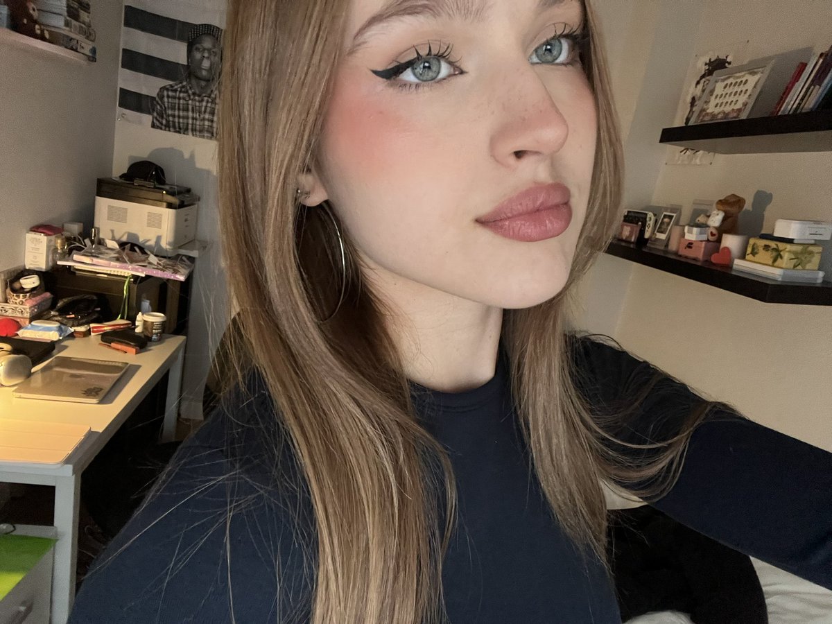 enamiau's tweet image. 